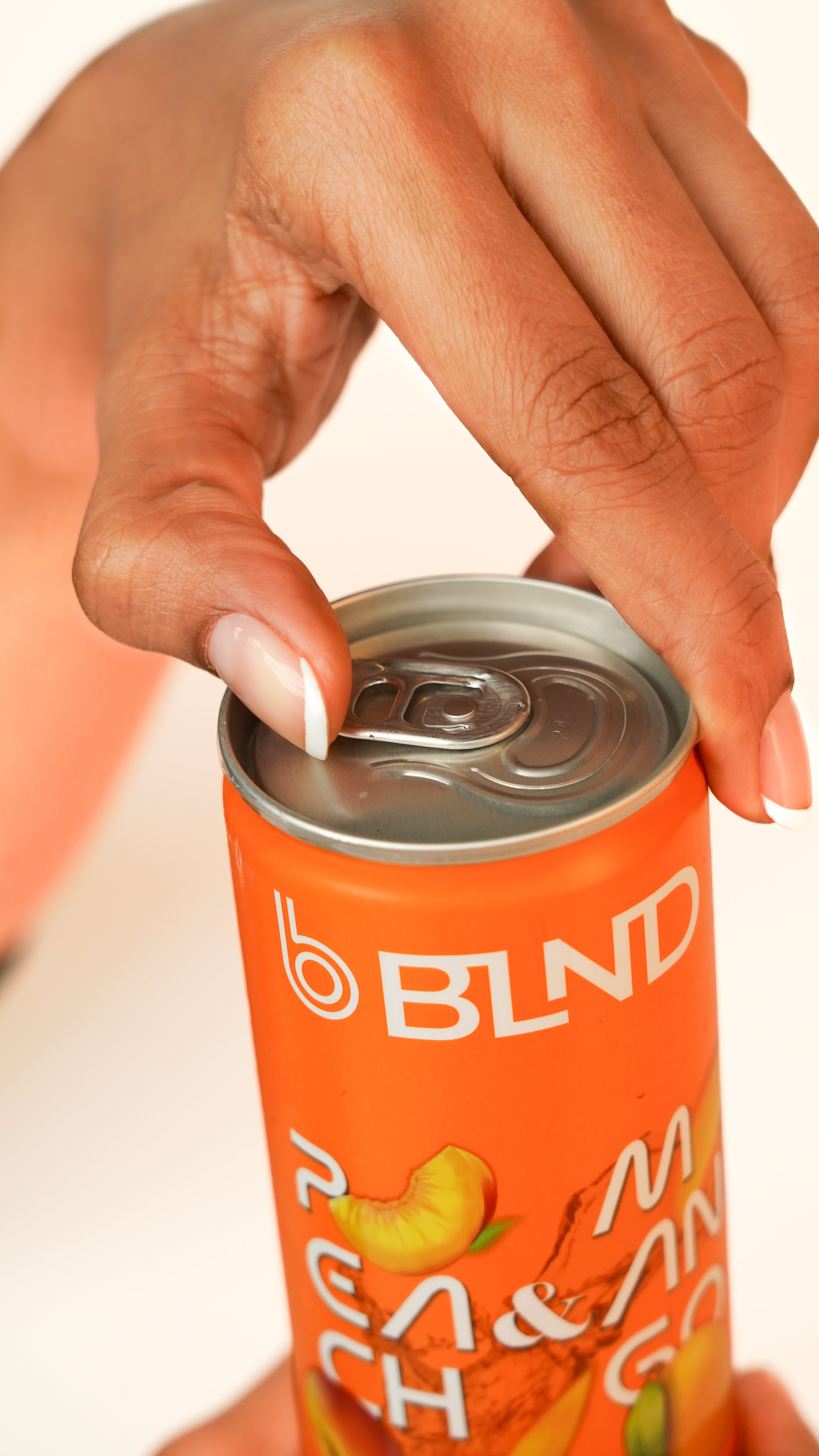 peach and mango blending water